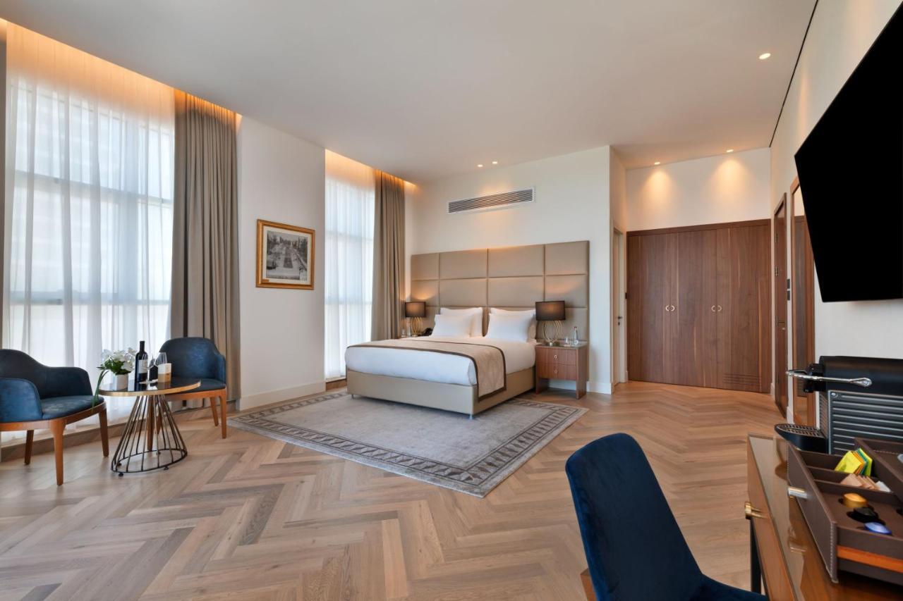 โอเปร่า เทลอาวีฟ บาย เฮอร์เบิร์ต ซามูเอล Hotel ภายนอก รูปภาพ